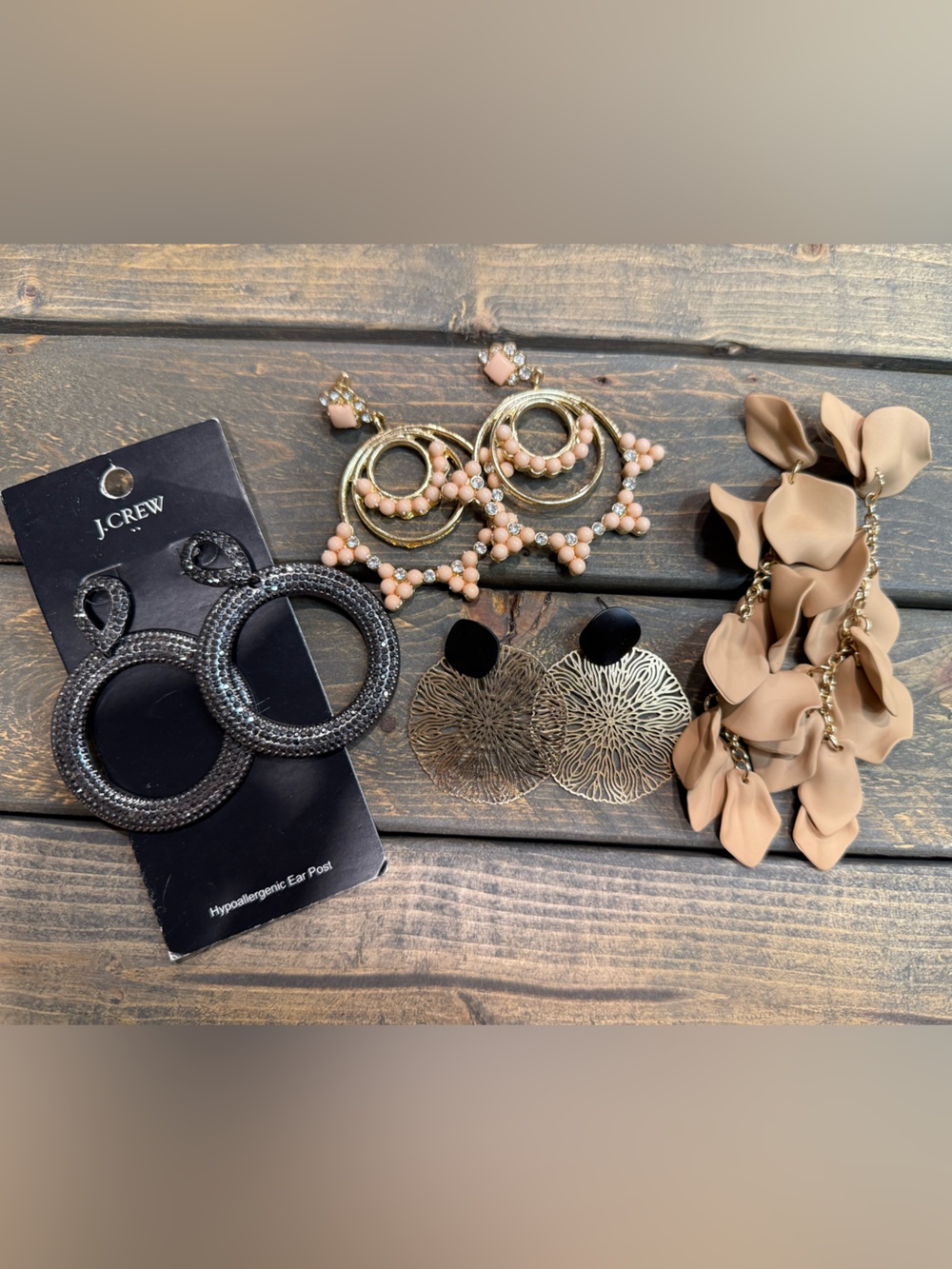 Earrings lot